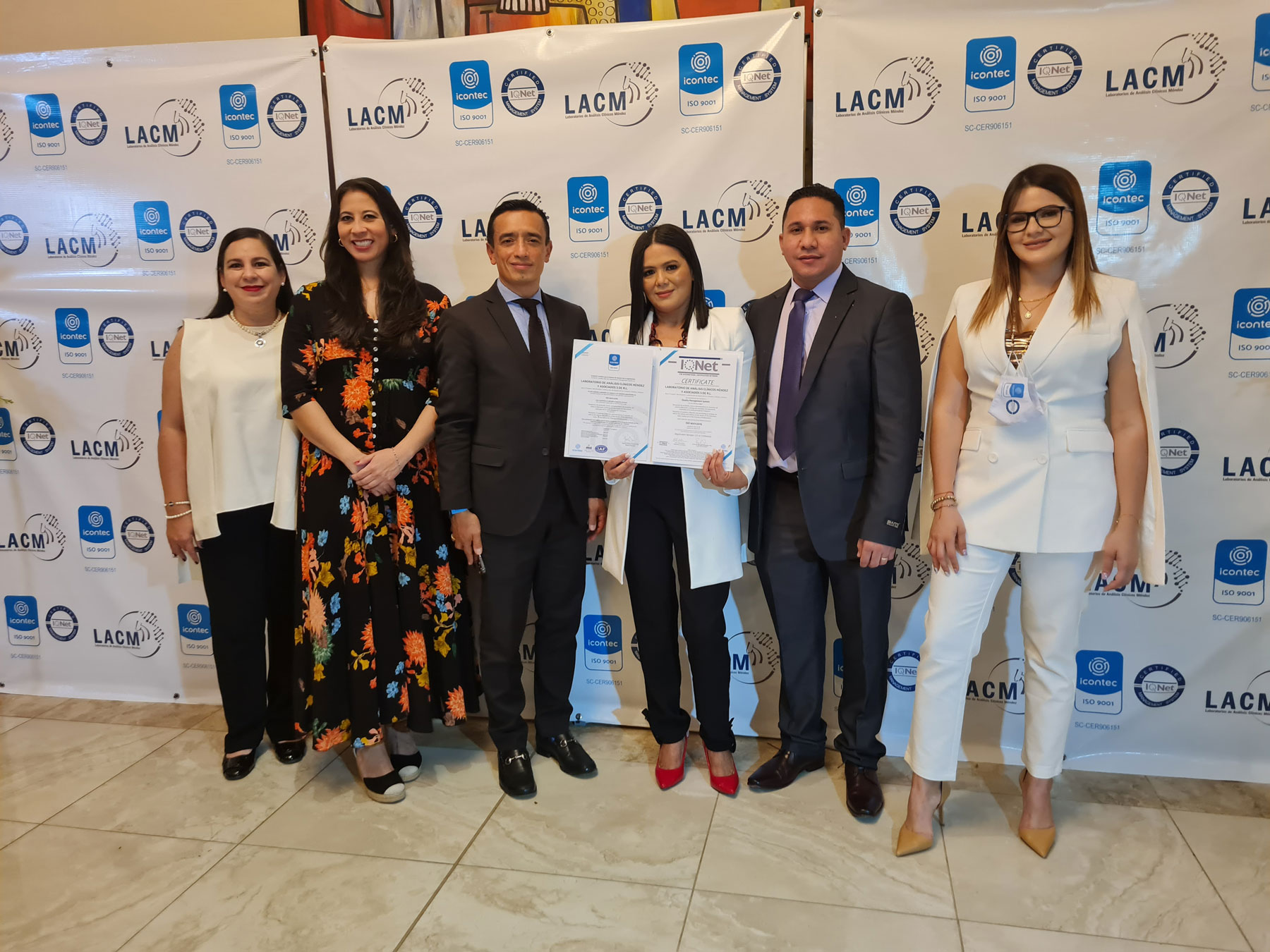 Certificación a análisis clínicos méndez y asociados