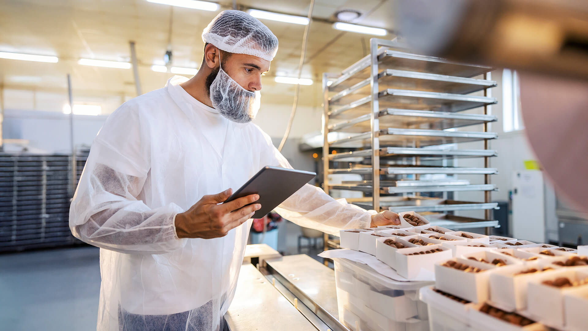 <p>CURSO DE GESTIÓN DE INOCUIDAD PARA LA INDUSTRIA DE ALIMENTOS A TRAVÉS DE LAS BUENAS PRÁCTICAS DE MANUFACTURA, EL SISTEMA HACCP, LA ISO 22000 Y FSSC 22000</p>
